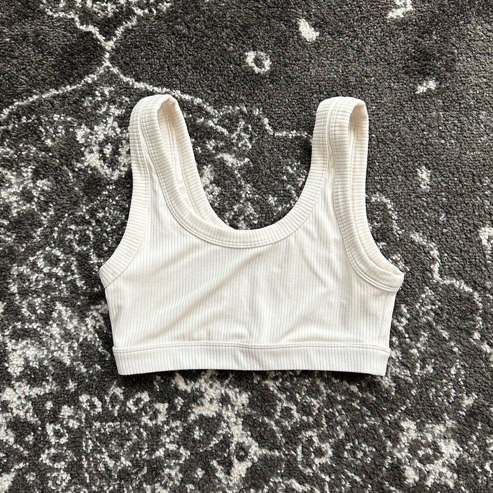 Alo Yoga Cream Ribbed Sports Bra